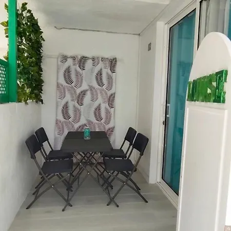 Apartment Louise 1 Minuto A Pie Del Mar